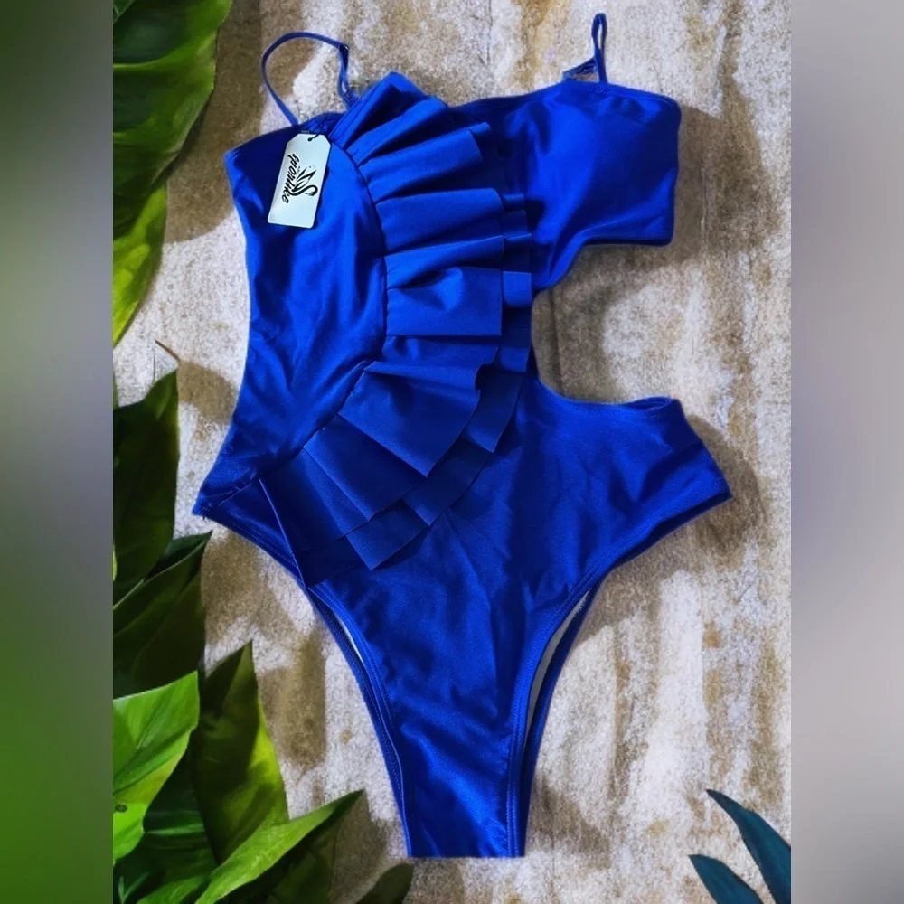 NWT Women’s One Piece Swimsuit Flounce & Hole Out Padded Monokini Blue Size L